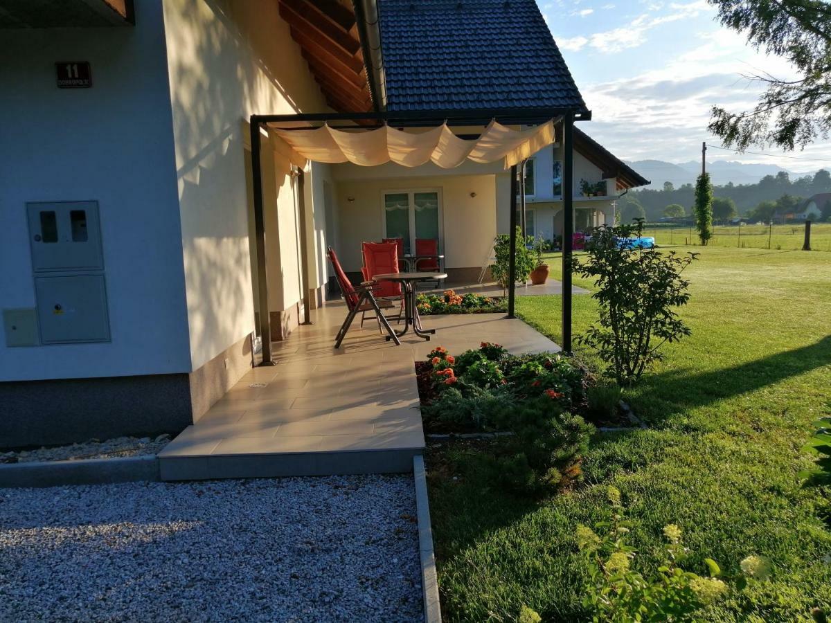 Bed and Breakfast Sobe Meta à Brezje Extérieur photo