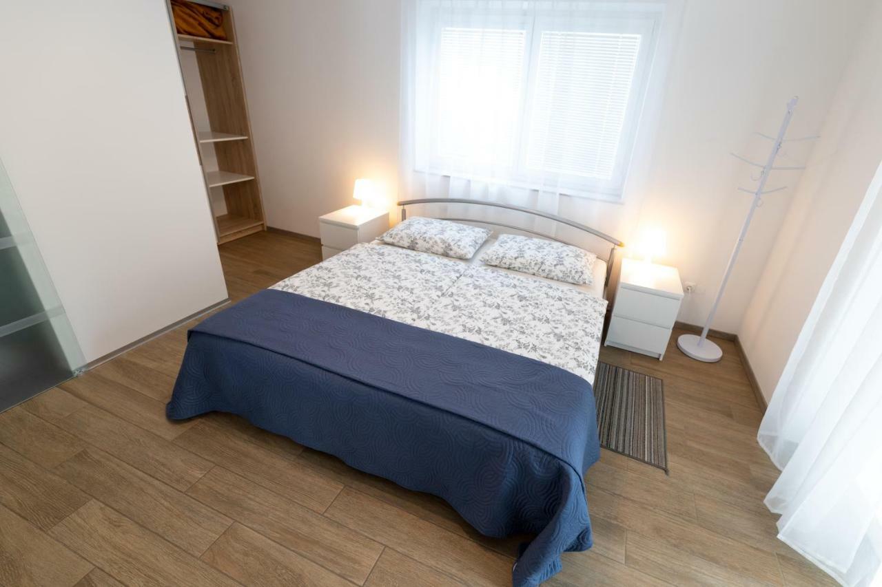 Bed and Breakfast Sobe Meta à Brezje Extérieur photo
